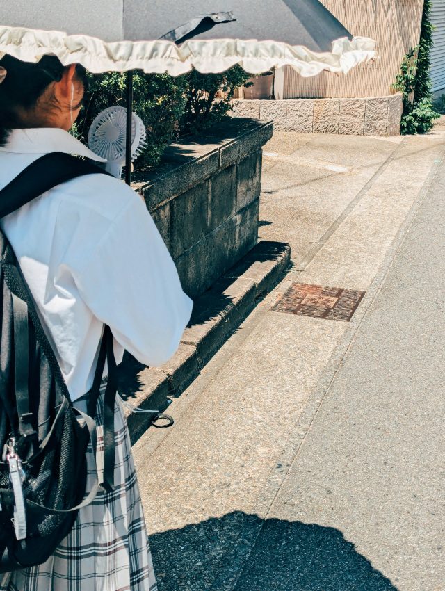 note-thanun-nVzm07hLY24-unsplash